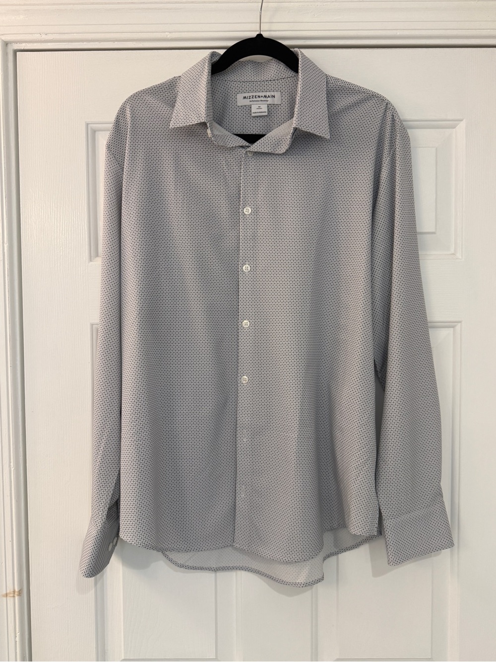 Mizzen+Main Men's Navy/Gray Micro-Pattern Dress Shirt Medium NWOT